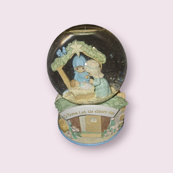 Precious Moments Nativity Musical Waterball Snowglobe O Little Town of Bethlehem - Picture 2 of 12